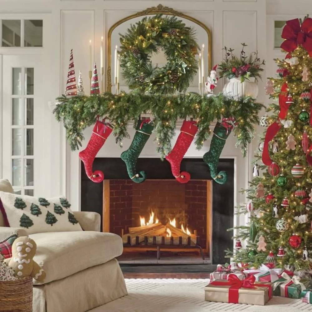 Lifelike Green Pre-Lit Garland with Warm White Lights